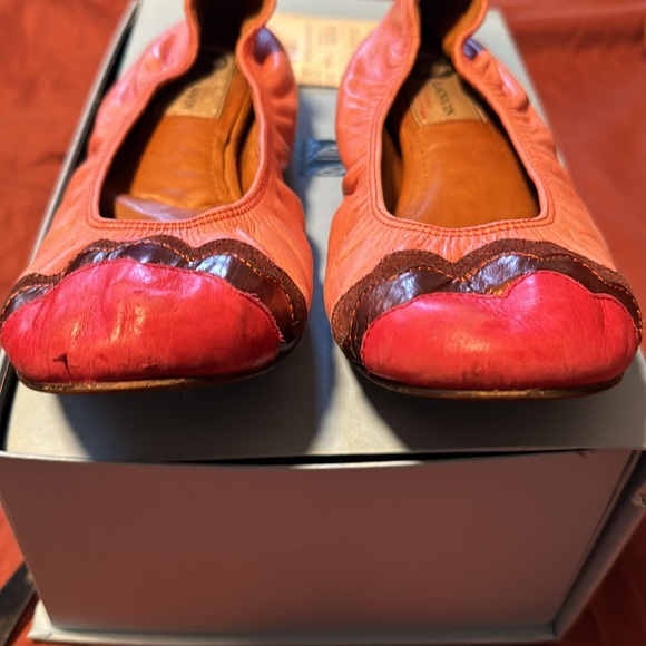 Lanvin Ballet with Scallop Detail - Picture 9 of 9